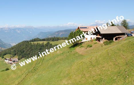 Gasthaus Schönblick im Naturpark Schlern-Rosengarten (Foto: R. Jakubowski).